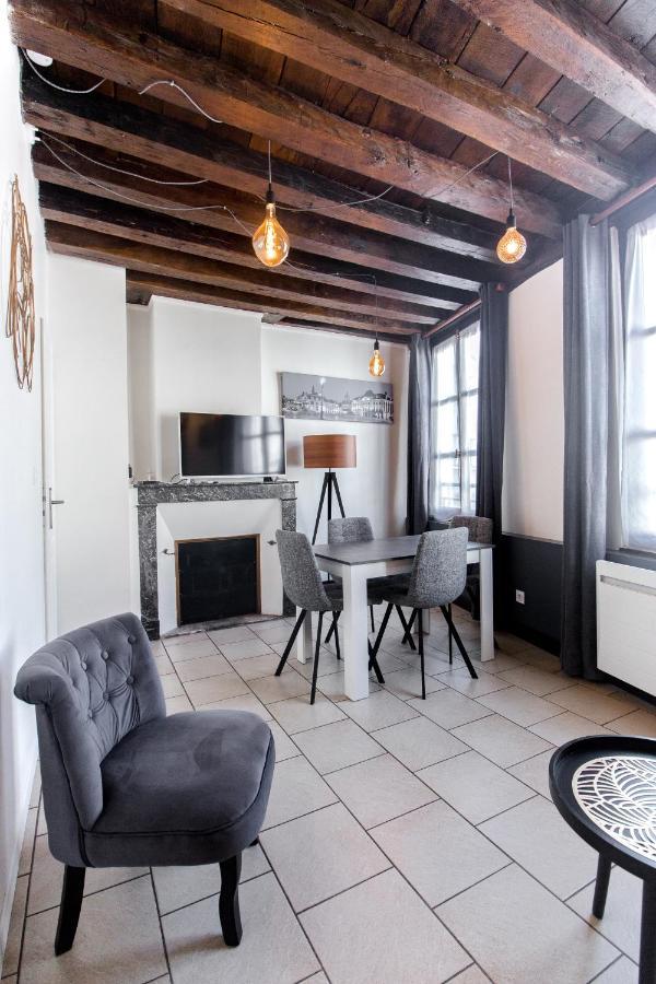 Au Bourg Neuf Apartamento Orléans Exterior foto