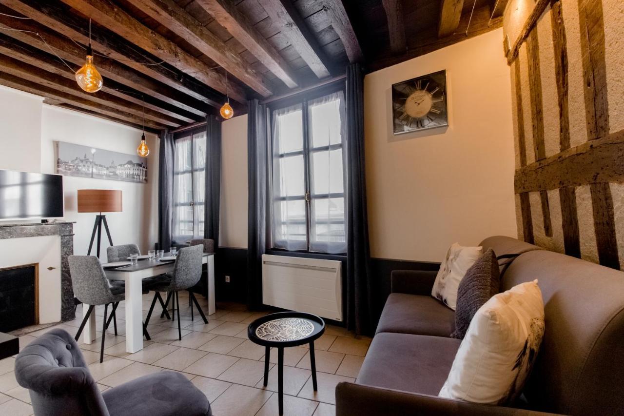 Au Bourg Neuf Apartamento Orléans Exterior foto